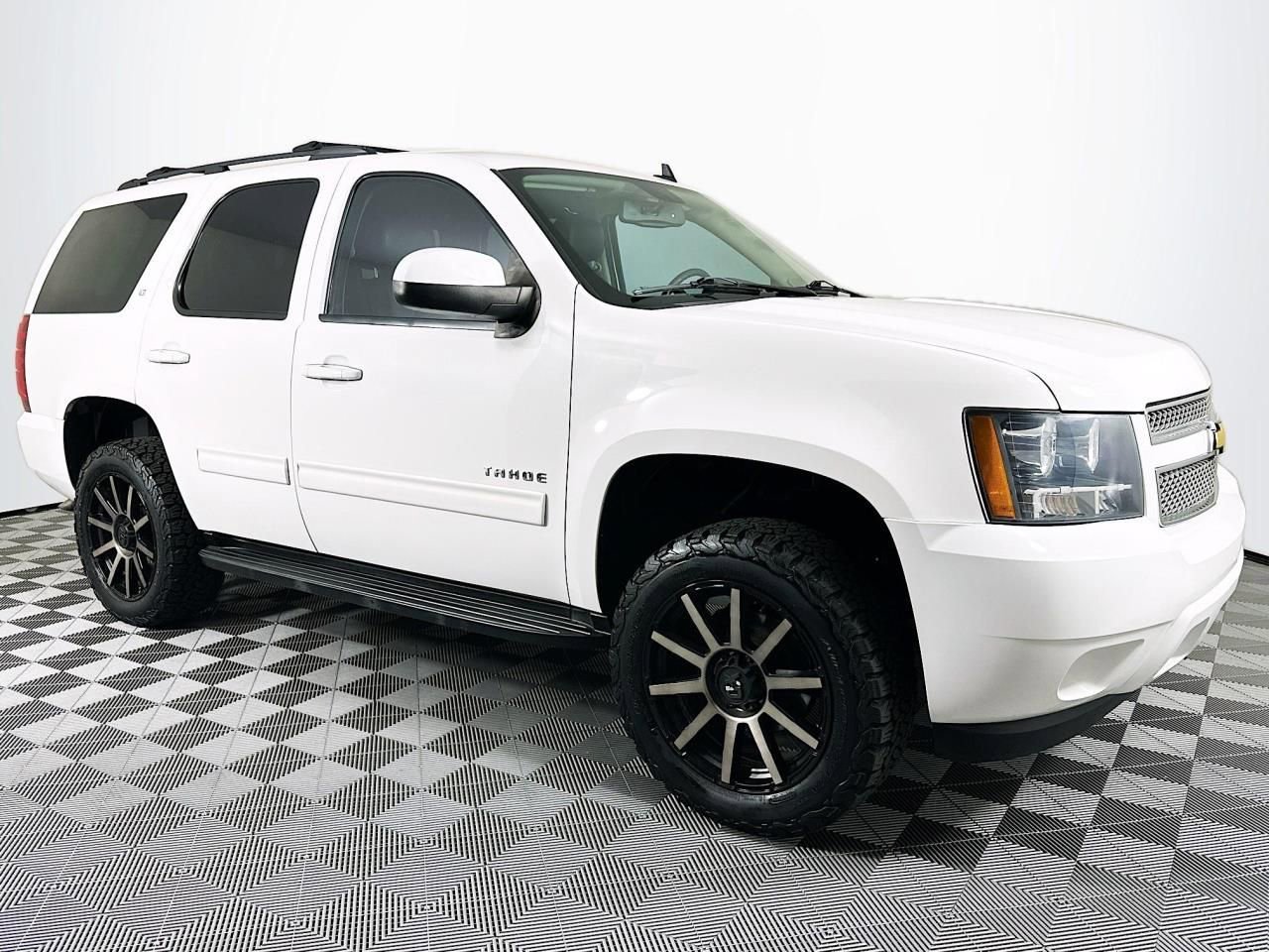 Used 2014 Chevrolet Tahoe LT AWD/4WD image 27