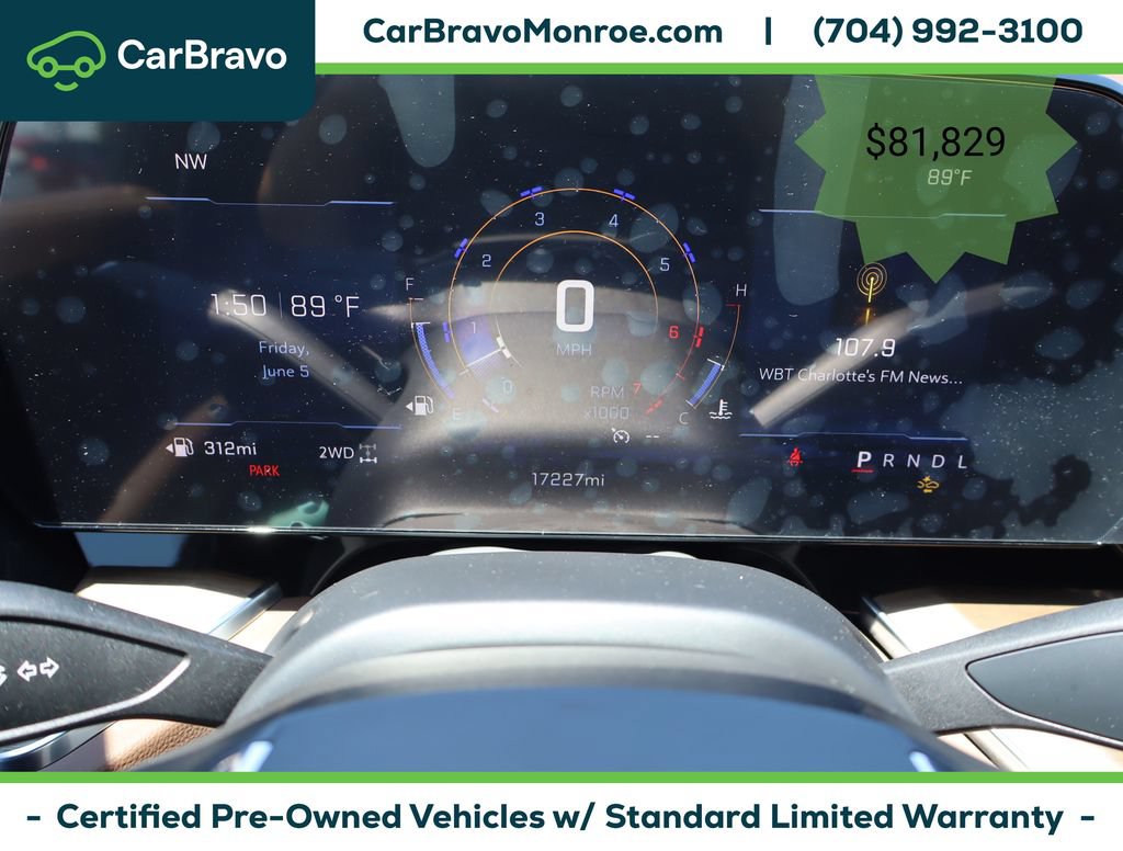 Certified 2025 Chevrolet Suburban High Country AWD/4WD image 29