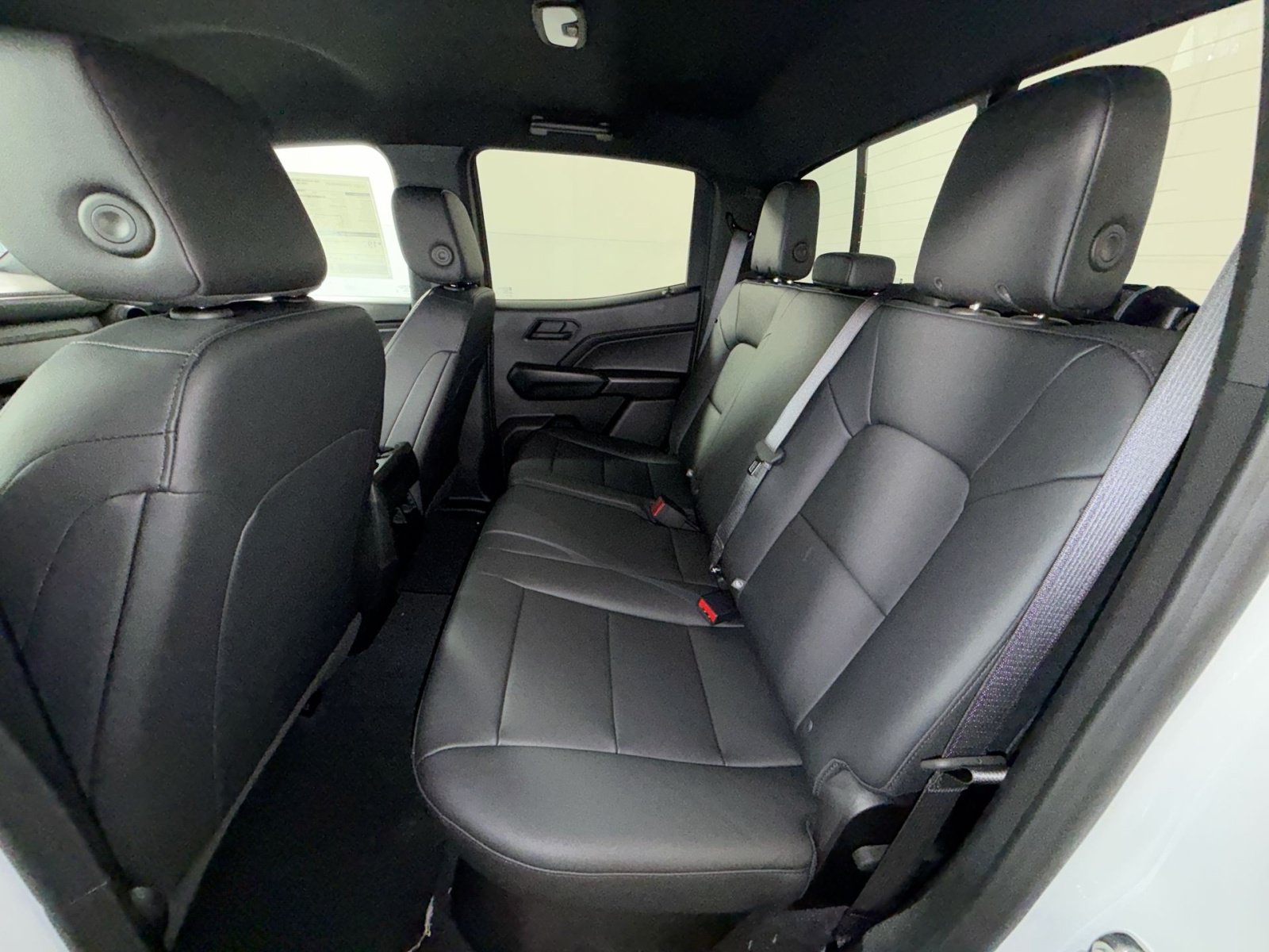 New 2026 Chevrolet Colorado Trail Boss AWD/4WD image 24