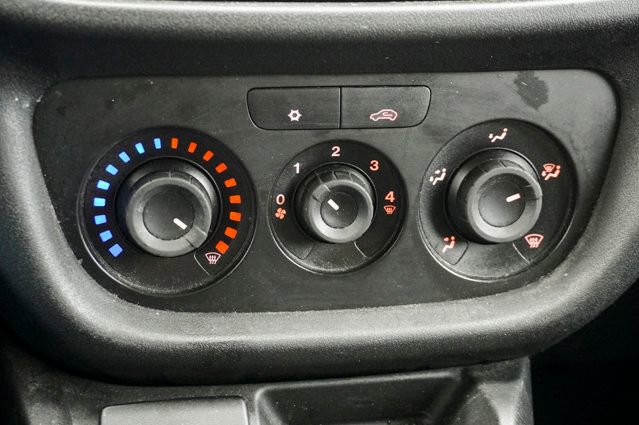 Used 2021 RAM ProMaster City Tradesman w/ Window Group 09 image 15