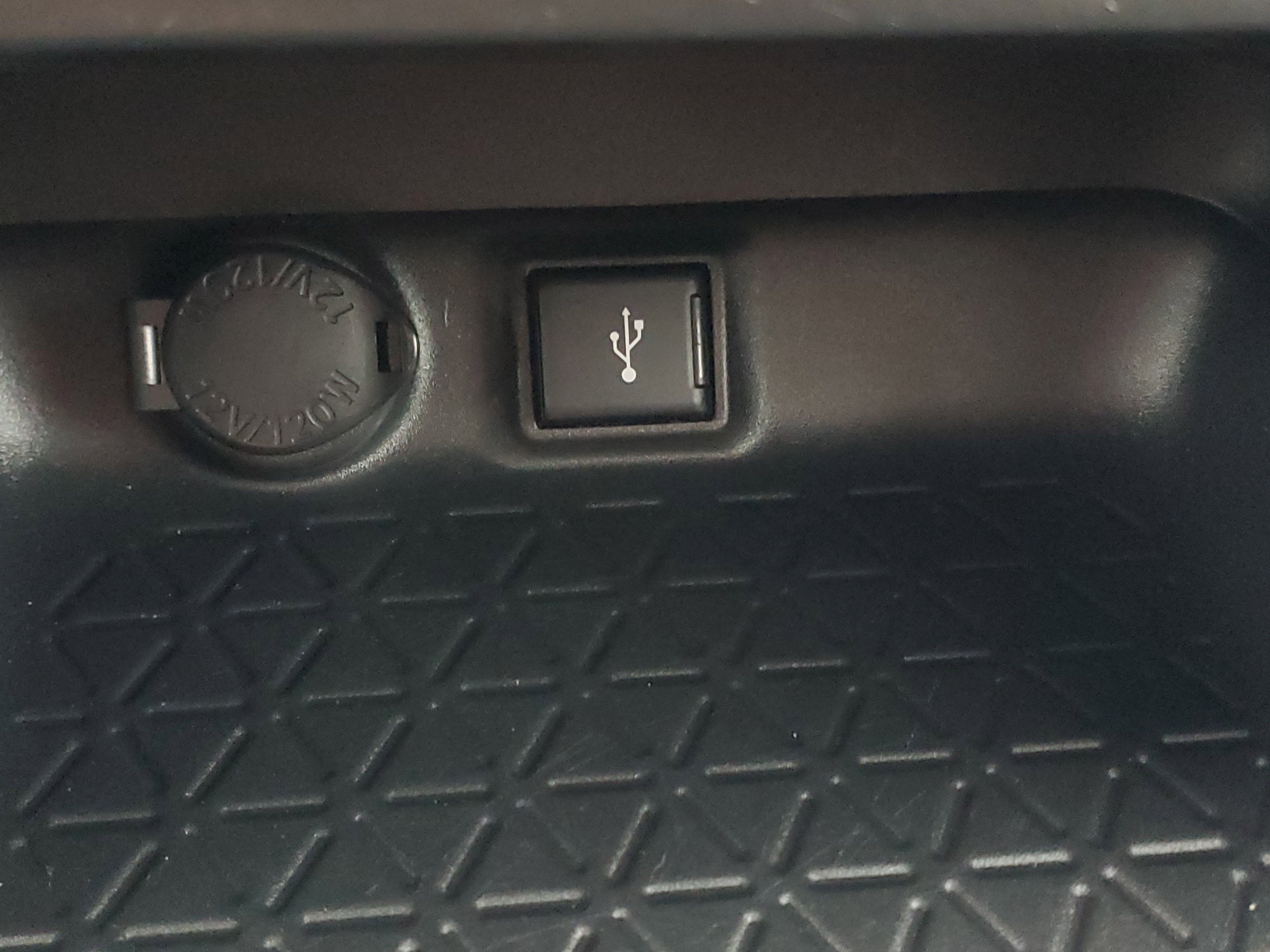 Certified 2022 Toyota RAV4 XLE image 31