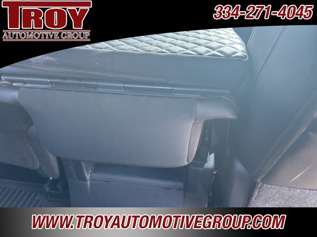 Used 2017 Nissan Titan S image 40