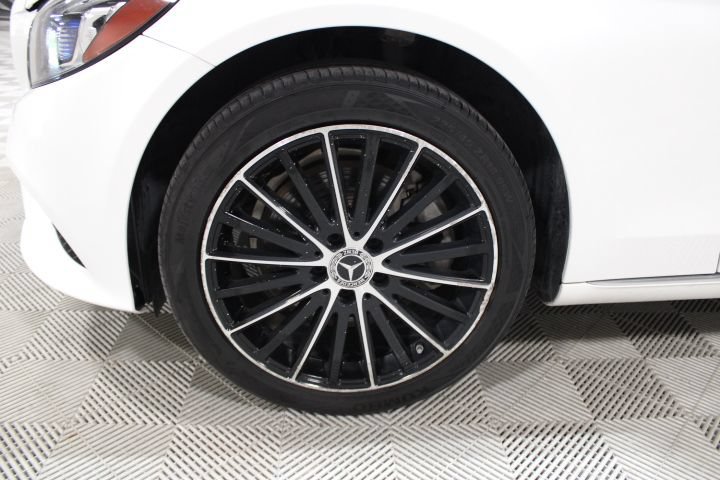 Used 2019 Mercedes-Benz C 300 4MATIC Sedan image 41