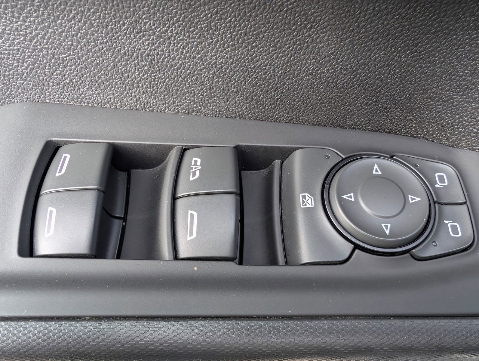 Used 2022 Chevrolet Silverado 1500 Custom Trail Boss image 8