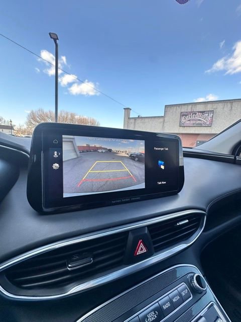 Used 2022 Hyundai Santa Fe SEL w/ Convenience + Premium Package image 17