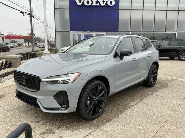 New 2026 Volvo XC60 B5 Ultra w/ Climate Package