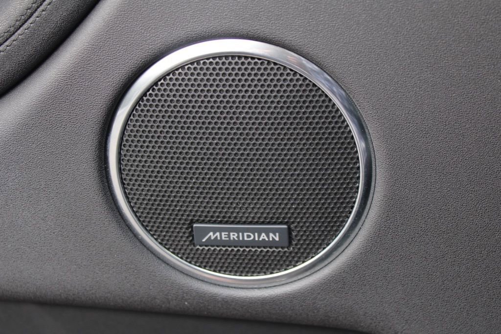 Certified 2025 Land Rover Discovery Sport S image 15