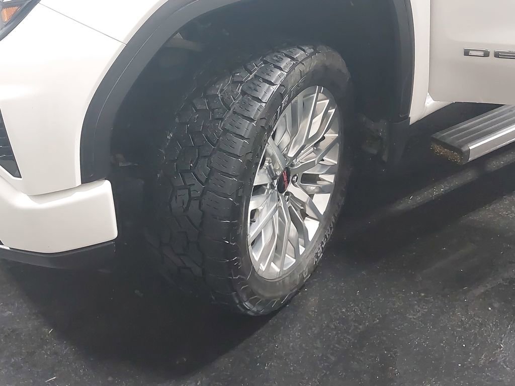 Used 2022 GMC Sierra 1500 Denali image 34