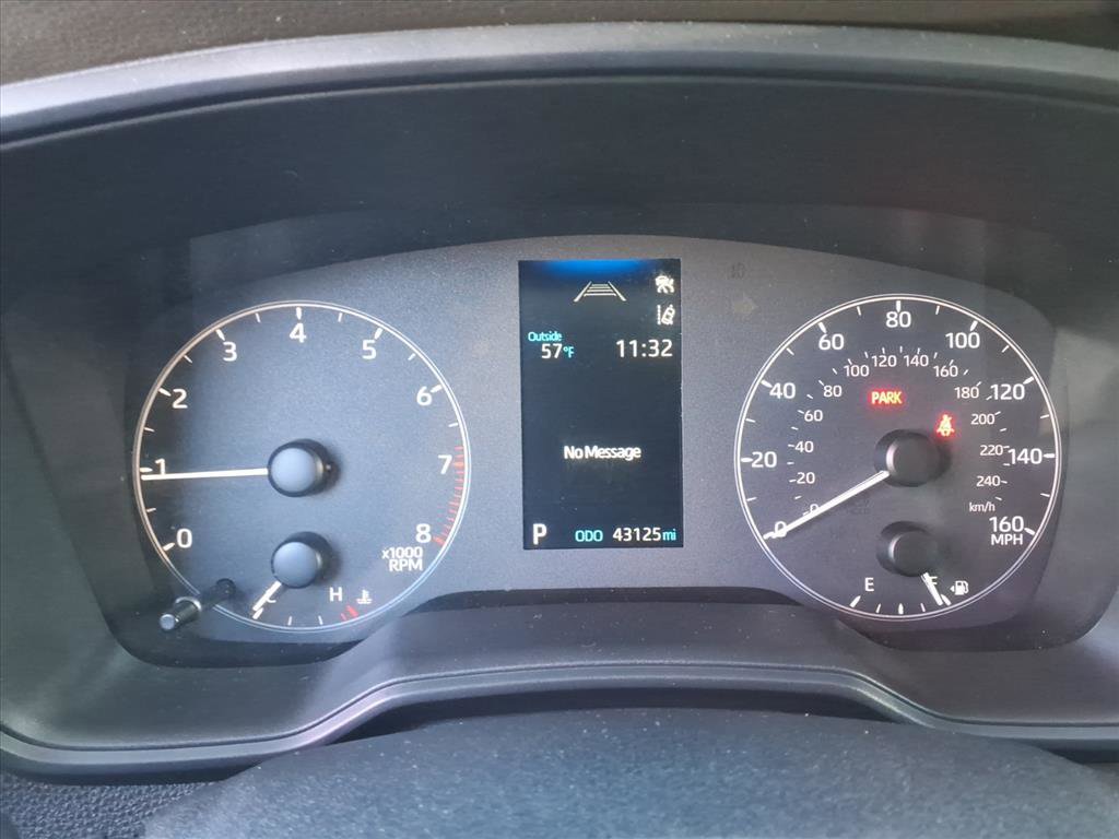 Certified 2024 Toyota Corolla Cross LE image 19