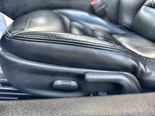 Used 2006 Chevrolet Corvette Convertible w/ Preferred Equipment Group image 20