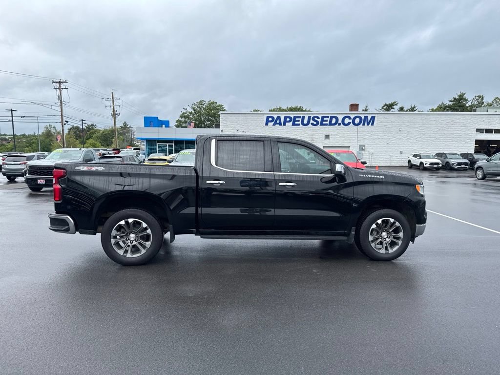 Used 2023 Chevrolet Silverado 1500 LTZ w/ Technology Package AWD/4WD image 2