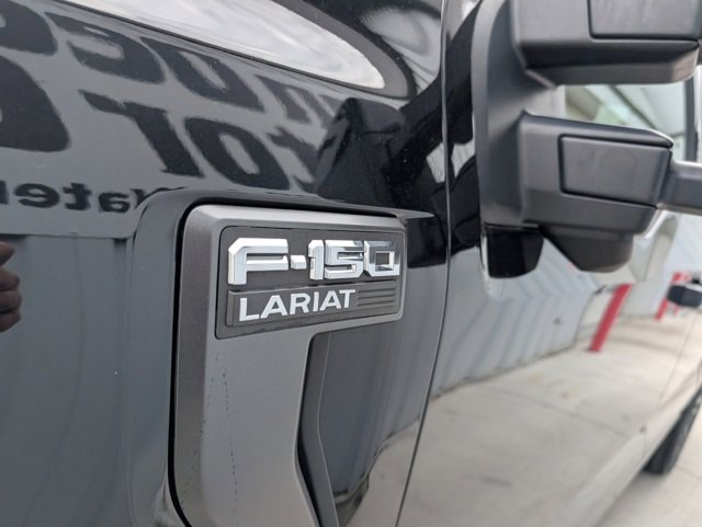 Used 2023 Ford F150 Lariat w/ Equipment Group 502A High image 9