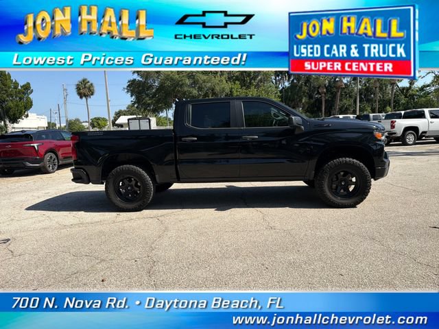 Used 2023 Chevrolet Silverado 1500 Custom Trail Boss w/ Midnight Edition AWD/4WD image 9