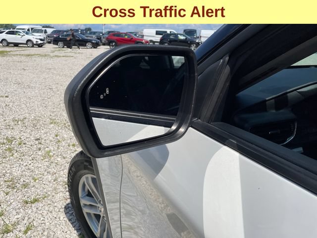 Used 2022 Ford Explorer XLT w/ Equipment Group 202A AWD/4WD image 7
