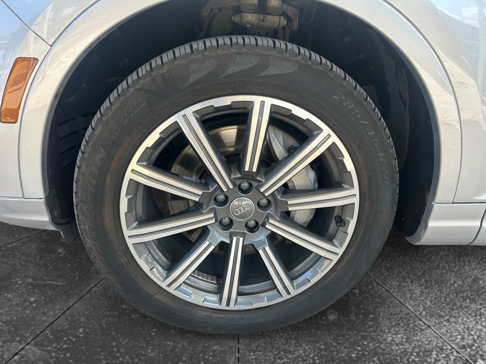 Used 2017 Audi Q7 3.0T Prestige w/ Prestige Package AWD/4WD image 9