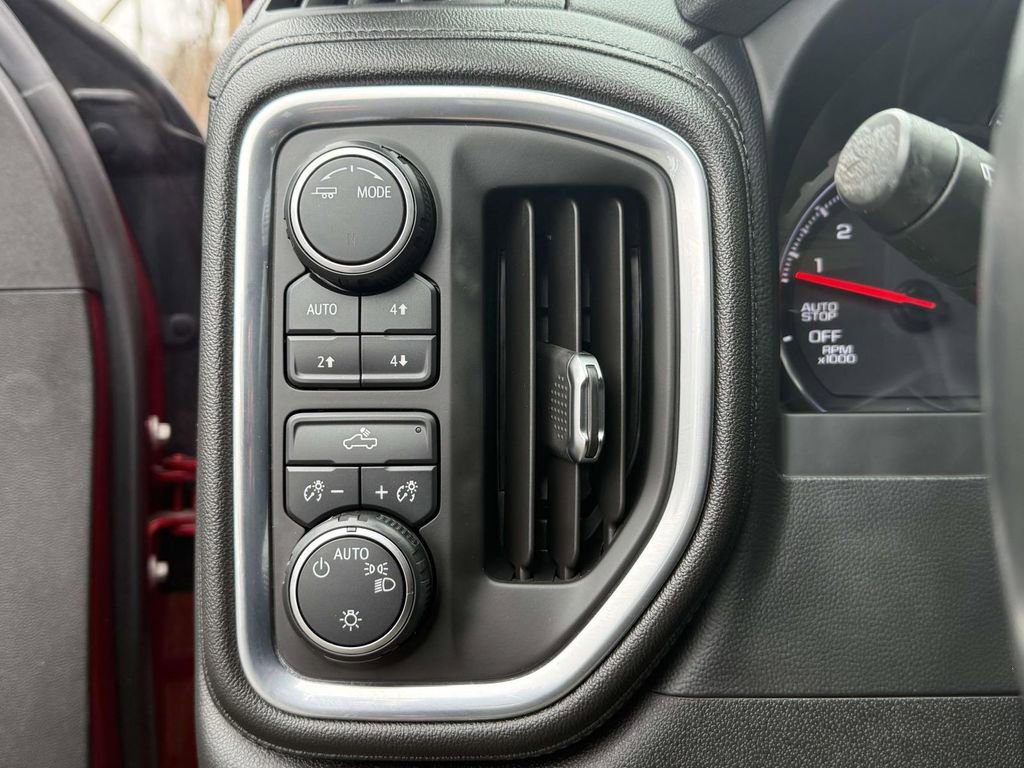 Used 2021 Chevrolet Silverado 1500 LT w/ All Star Edition Plus image 26