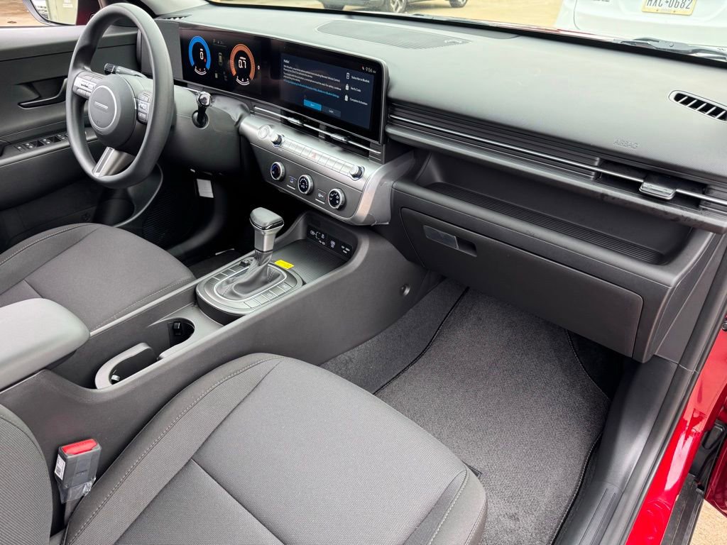 New 2026 Hyundai Kona SE FWD image 14