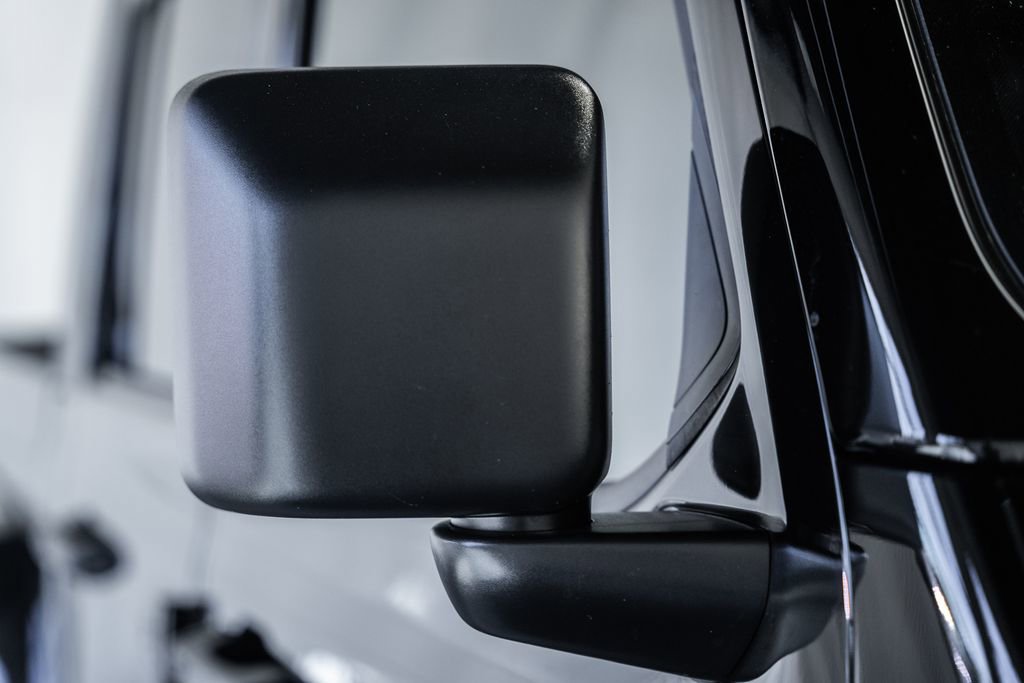 New 2025 Jeep Gladiator Sport image 14