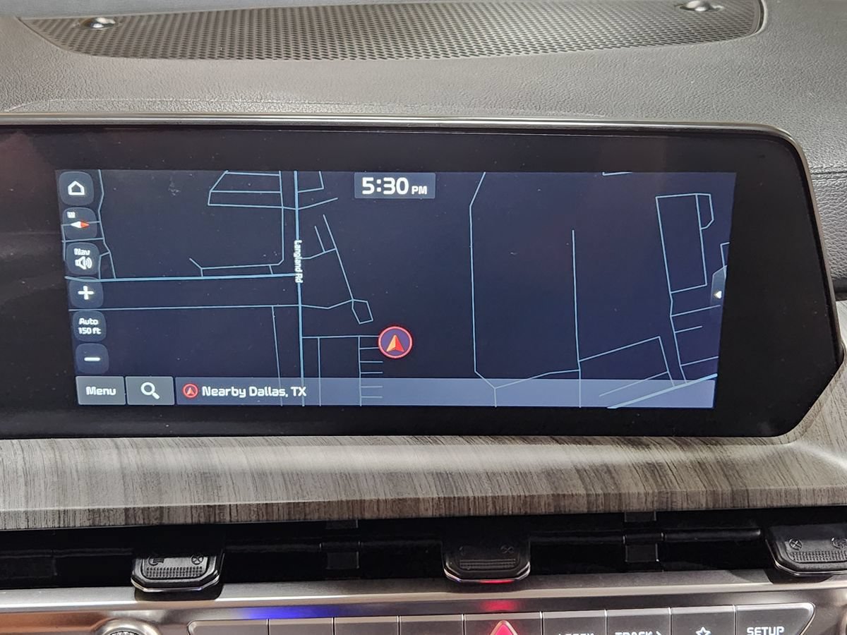 Used 2024 Kia Telluride EX w/ EX Captain's Chair Package FWD image 35