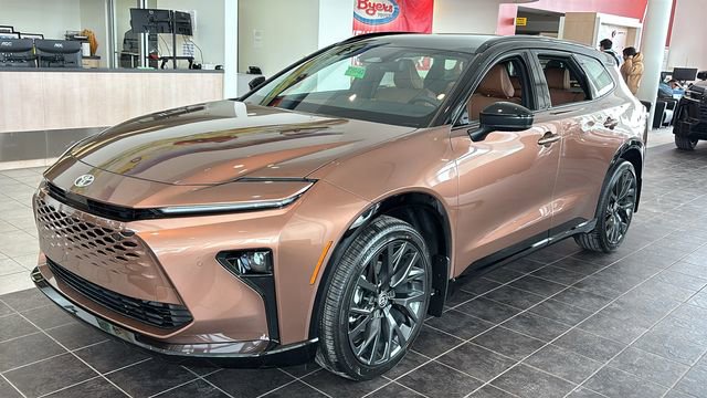 New 2026 Toyota Crown Signia w/ Advanced Technology Package image 2