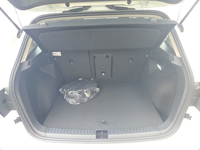 New 2026 Volkswagen Taos SE AWD/4WD image 25