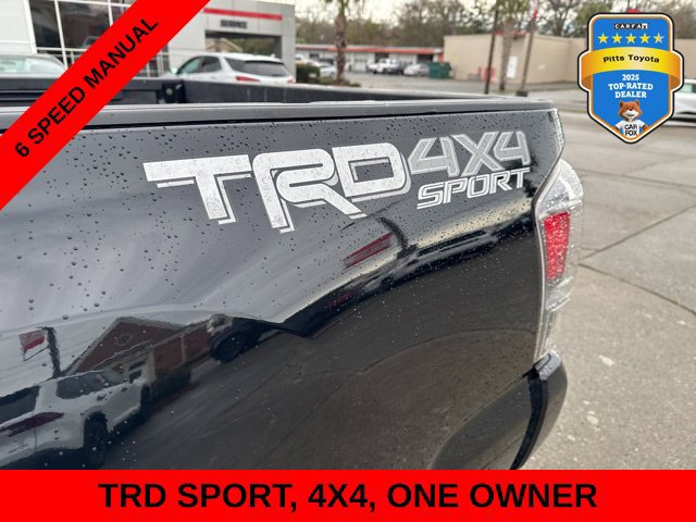 Used 2020 Toyota Tacoma TRD Sport AWD/4WD image 15