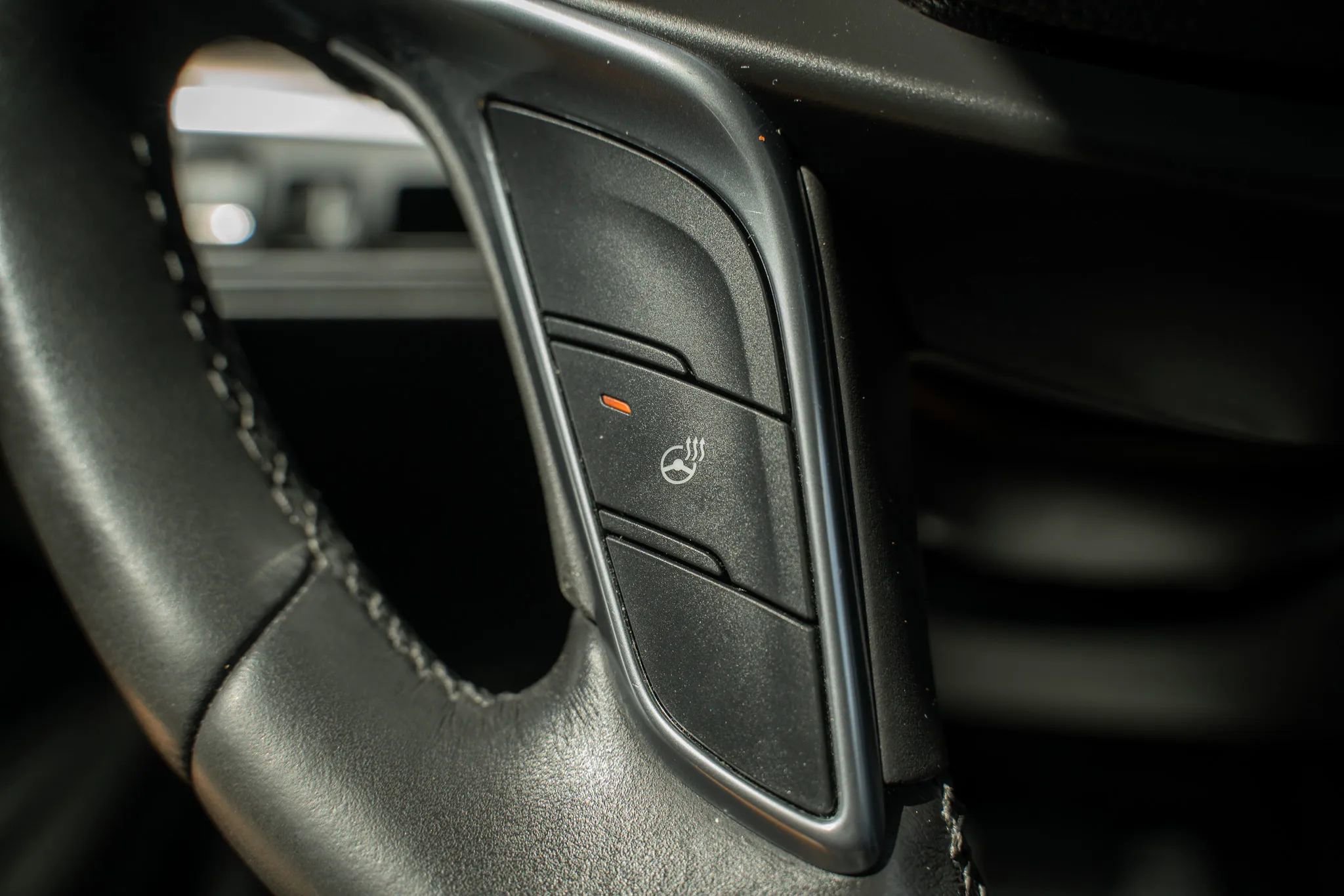 Used 2017 Cadillac XT5 Luxury image 22