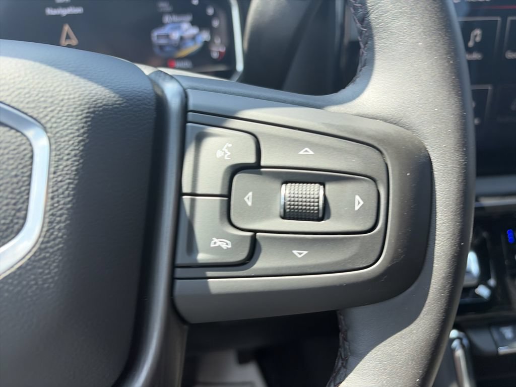 Used 2025 GMC Sierra 2500 AT4X AWD/4WD image 22