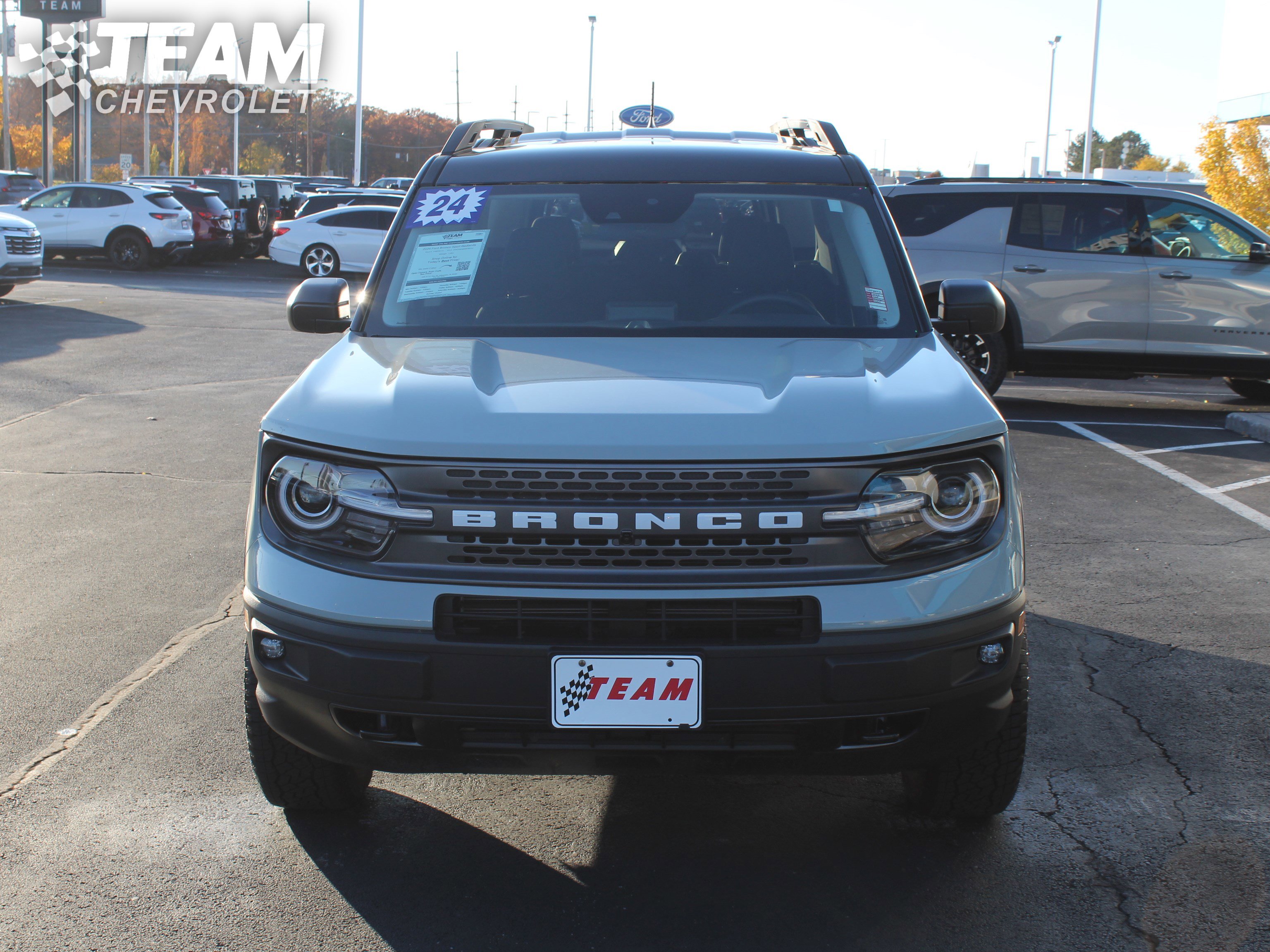 Used 2024 Ford Bronco Sport Badlands image 9