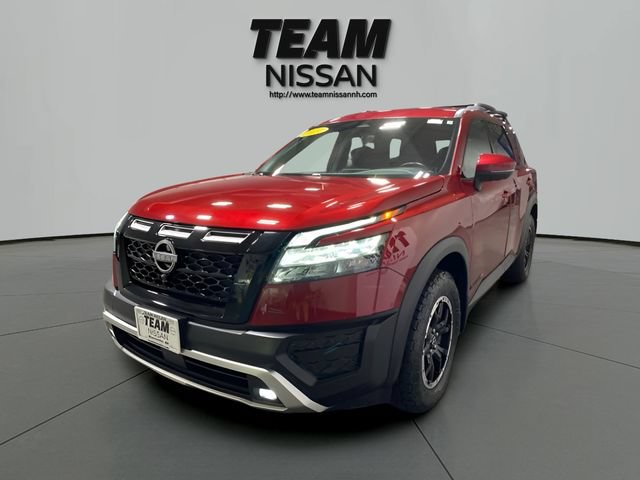 Used 2024 Nissan Pathfinder Rock Creek AWD/4WD image 3