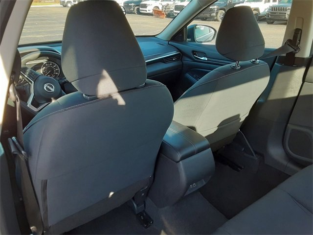 Used 2024 Nissan Altima 2.5 SV image 24