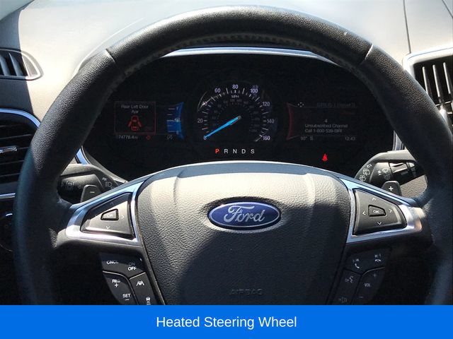 Used 2019 Ford Edge Titanium w/ Cold Weather Package AWD/4WD image 8