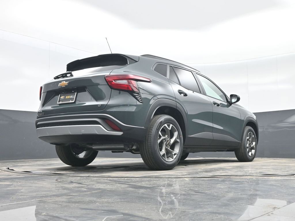 New 2026 Chevrolet Trax LT w/ Sunroof Package image 39