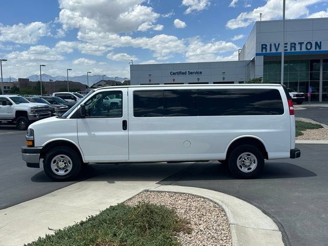 Certified 2024 Chevrolet Express 3500 LT w/ LT Preferred Equipment Group RWD image 18