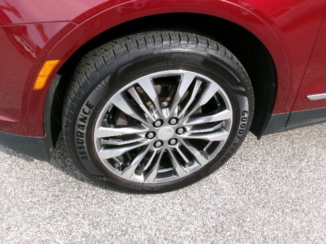 Used 2018 Cadillac XT5 Premium Luxury AWD/4WD image 9