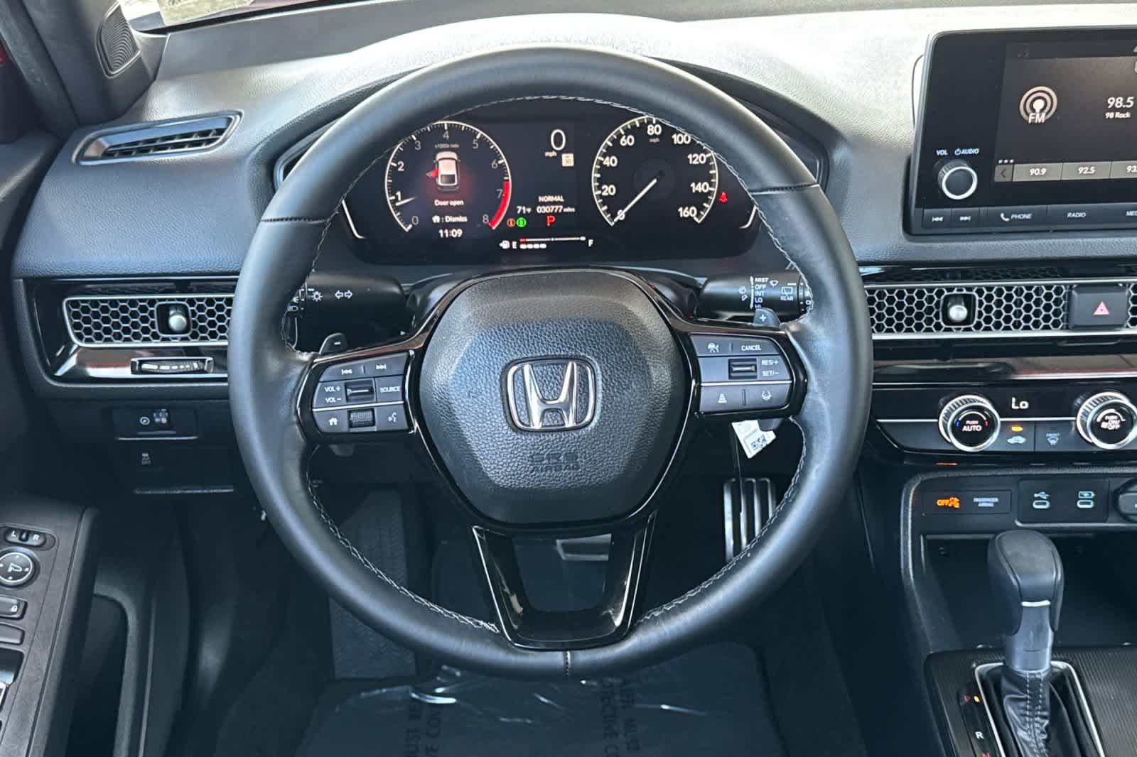 Used 2025 Honda Civic Sport image 14