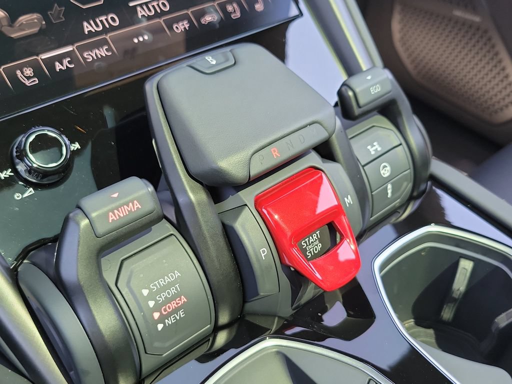 Used 2024 Lamborghini Urus S AWD/4WD image 34