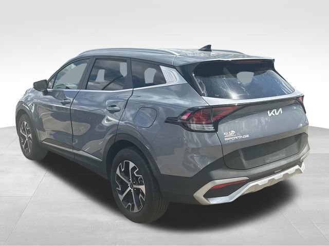 Used 2023 Kia Sportage EX image 7