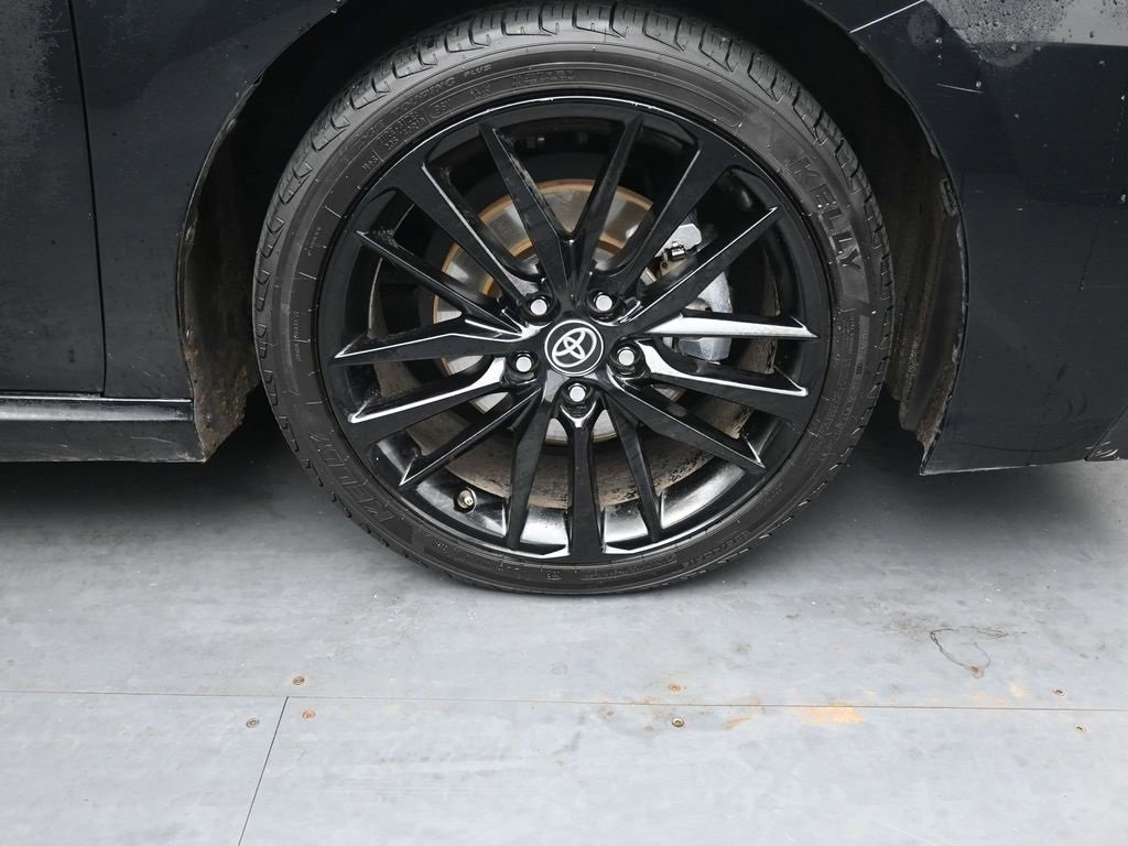 Used 2023 Toyota Camry XSE image 13