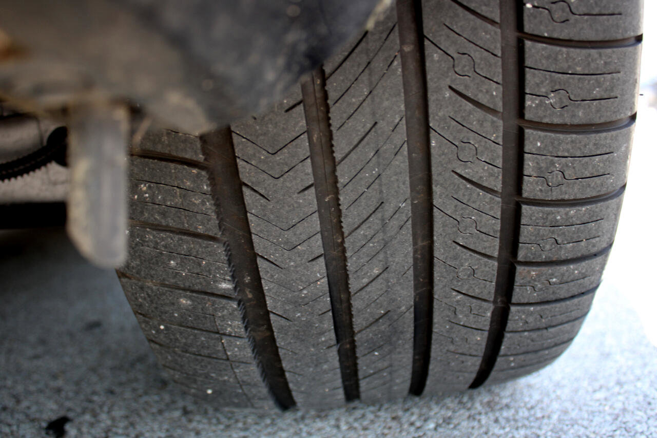 Used 2008 Mercedes-Benz CL 550 image 8