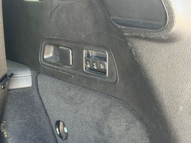 Used 2022 Mercedes-Benz GLS 450 4MATIC image 17