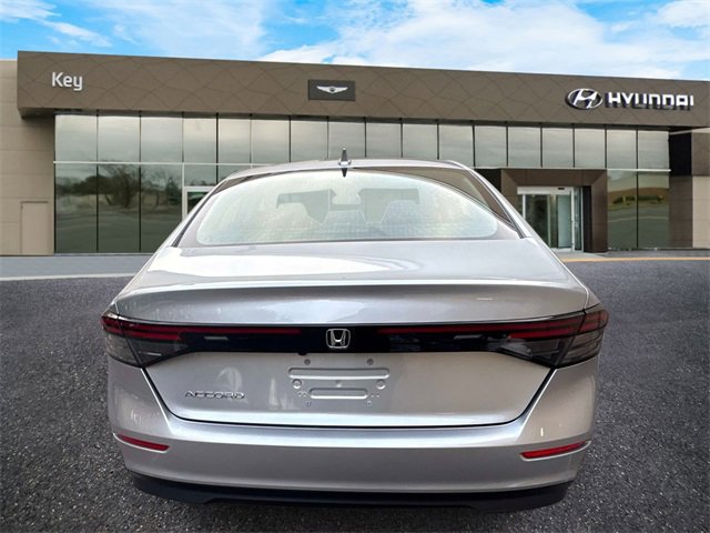 Used 2024 Honda Accord EX image 7