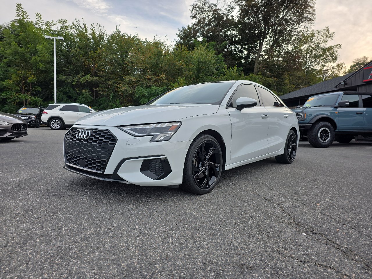 Used 2023 Audi A3 2.0T Premium w/ Convenience Package image 2