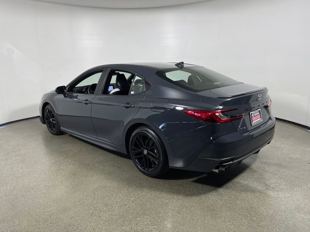Certified 2025 Toyota Camry SE image 5