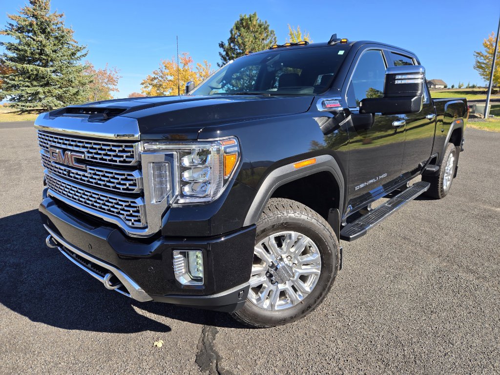 Used 2020 GMC Sierra 3500 Denali image 1