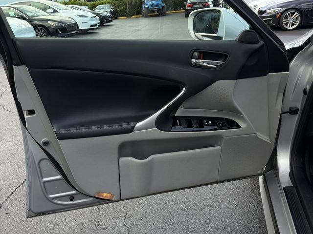 Used 2011 Lexus IS 250 RWD image 10