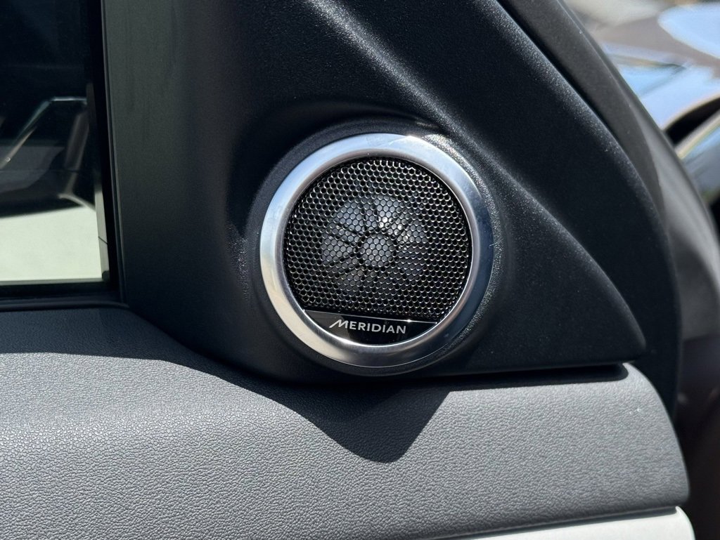 New 2026 Land Rover Range Rover Evoque Dynamic SE image 16