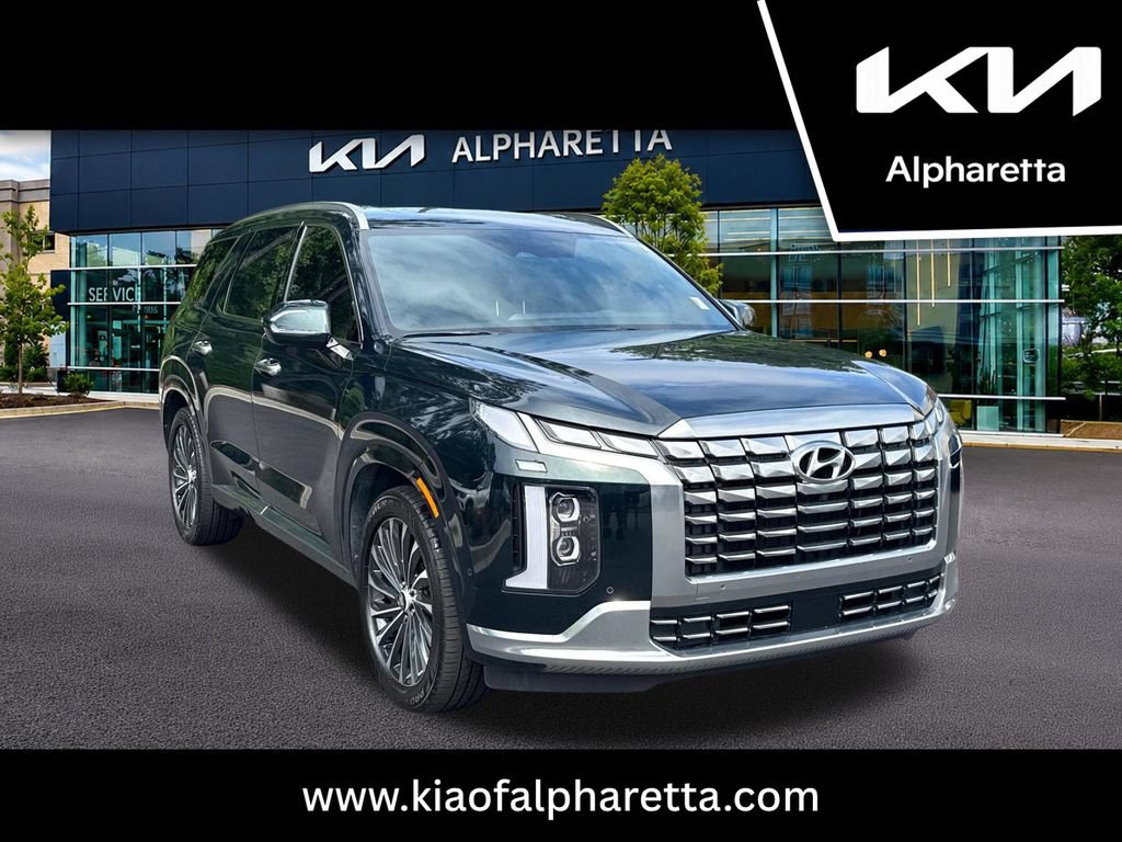 Used 2023 Hyundai Palisade Calligraphy FWD image 1