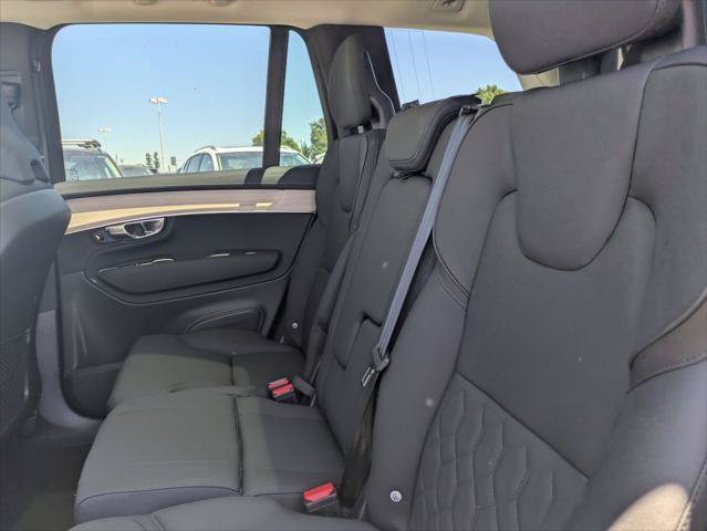 New 2026 Volvo XC90 B6 Plus w/ Protection Package Premier AWD/4WD image 12