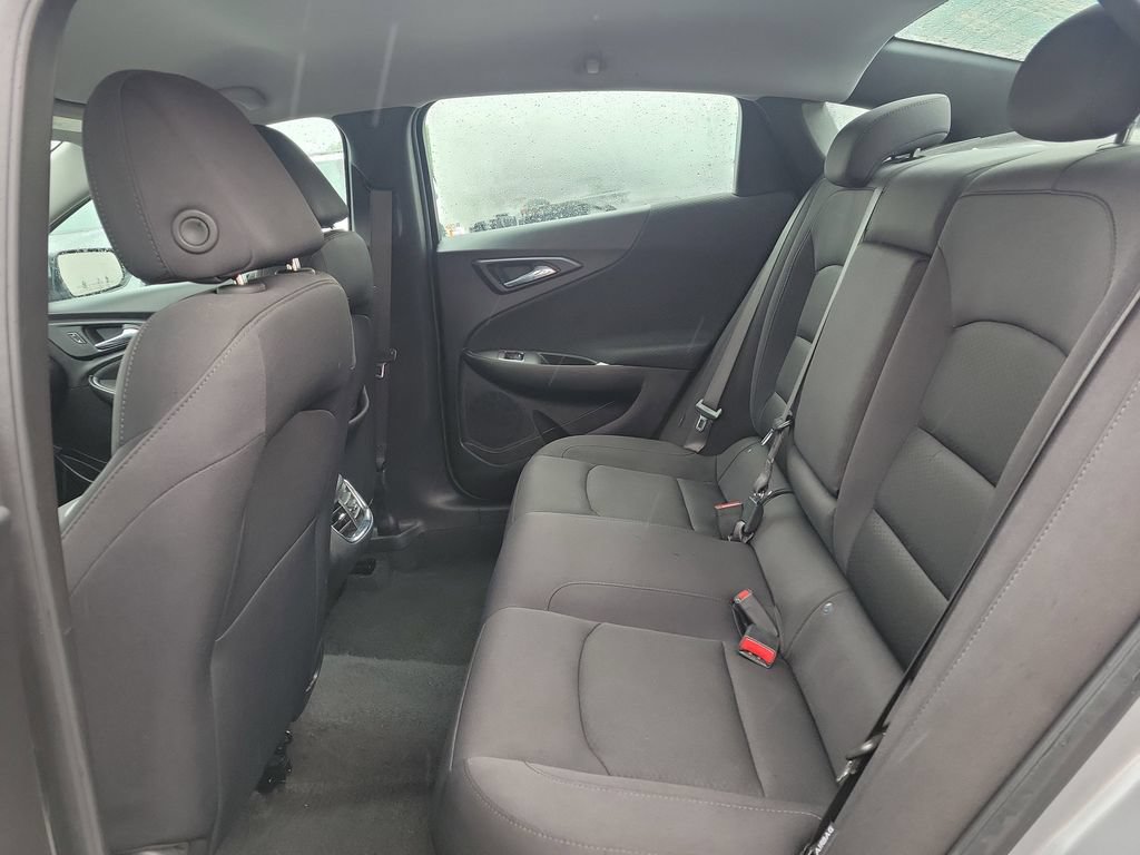 Used 2025 Chevrolet Malibu LT FWD image 10